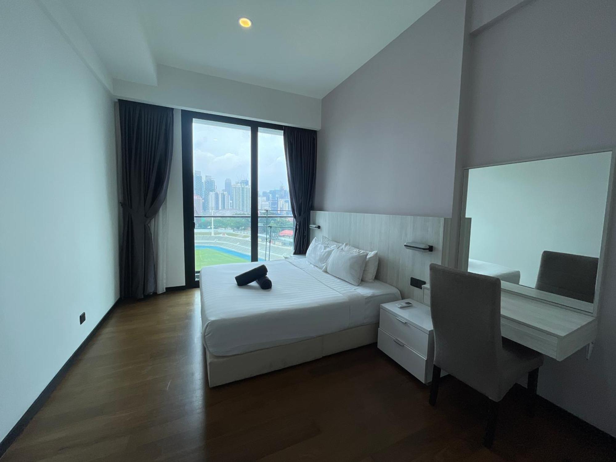 Opus 118 Tower View *
